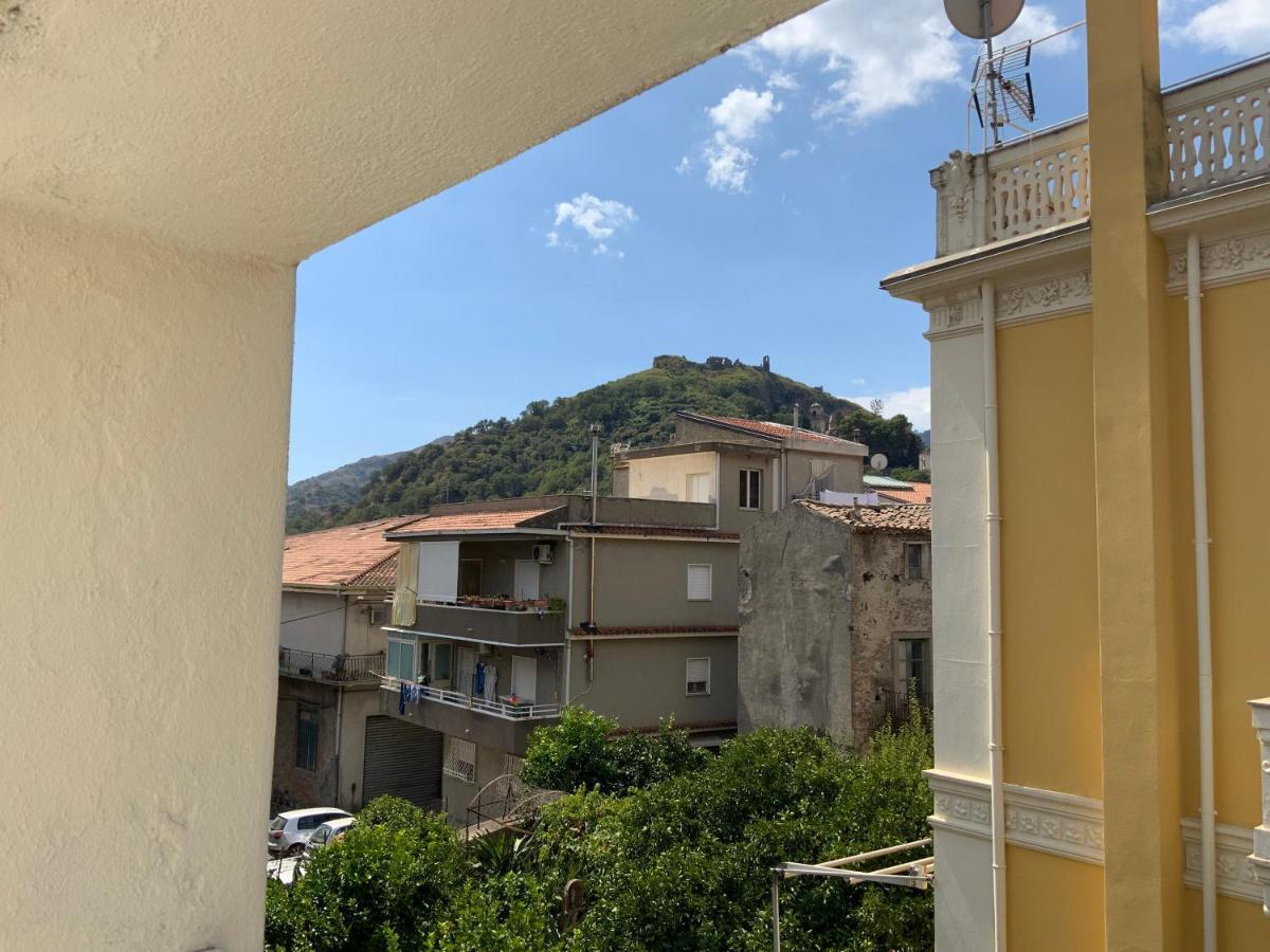 Al Numero 5 Francavilla di Sicilia Ngoại thất bức ảnh